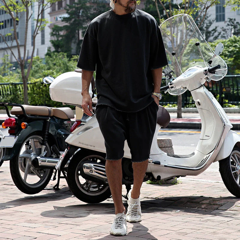 Men's Fashion Loose Short Sleeve T-shirt and Shorts Set - Image 8